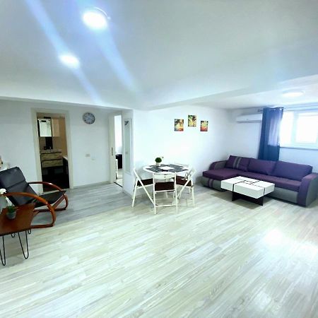 "Near Vega" Apartment ママイア エクステリア 写真